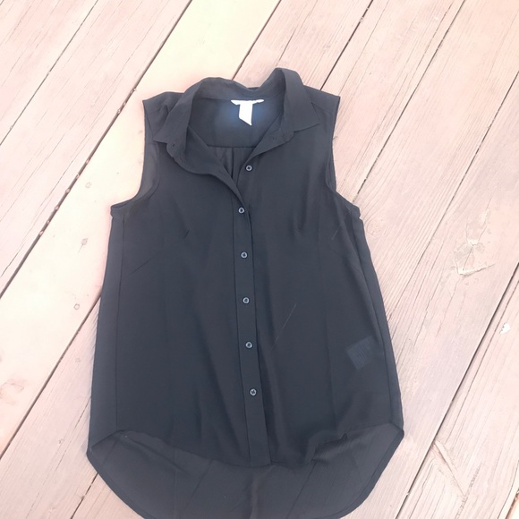 Button down top - Picture 2 of 4